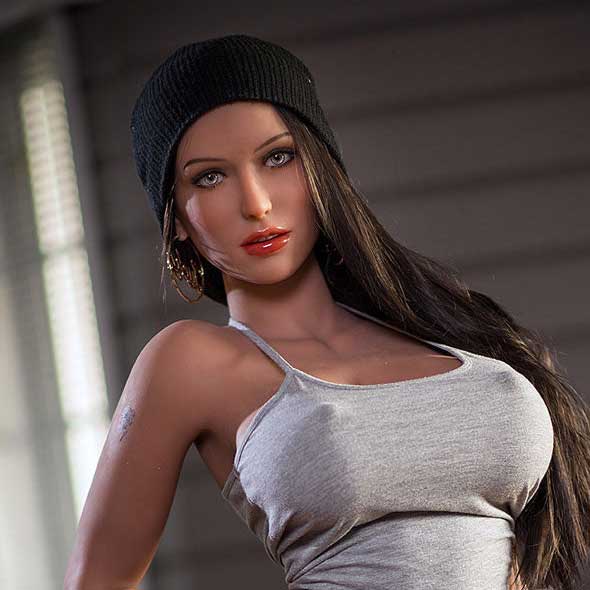 Eliza Sex Doll Review – She’s Tough And Ready To Be Stuffed
