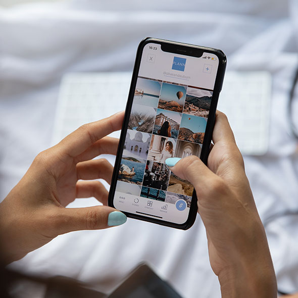 How to Decide Which Dating App Is Right for You
