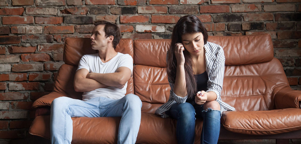 6 Signs You're In A Toxic Relationship
